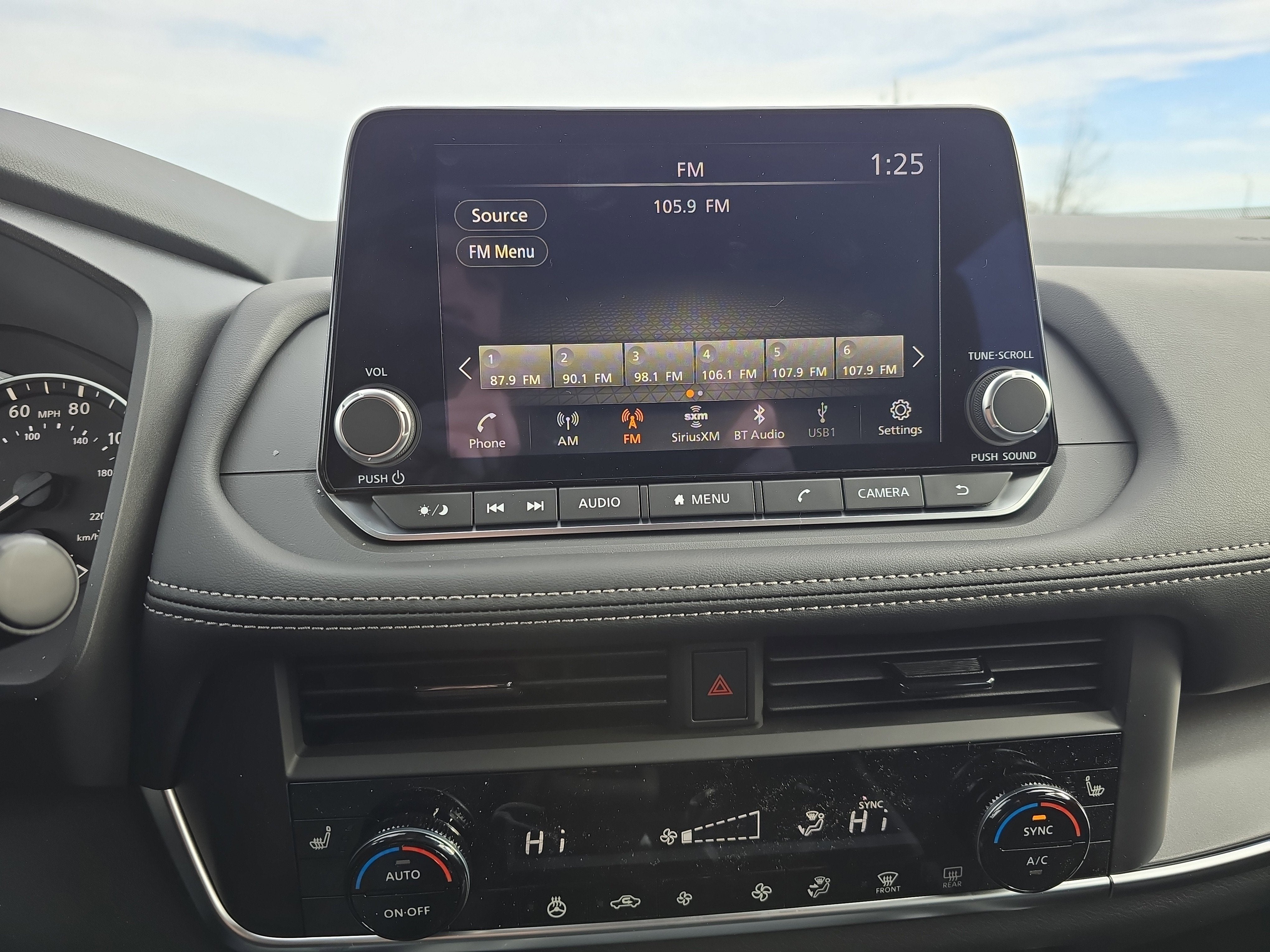 2026 Nissan Rogue Dark Armor