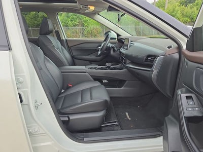 2023 Nissan Rogue SV PREMIUM