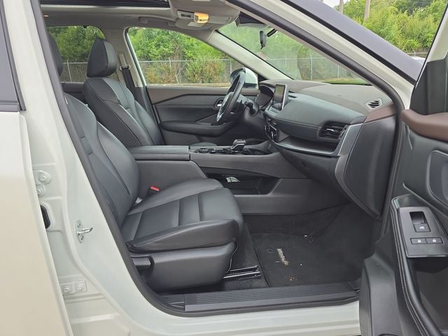 2023 Nissan Rogue SV PREMIUM
