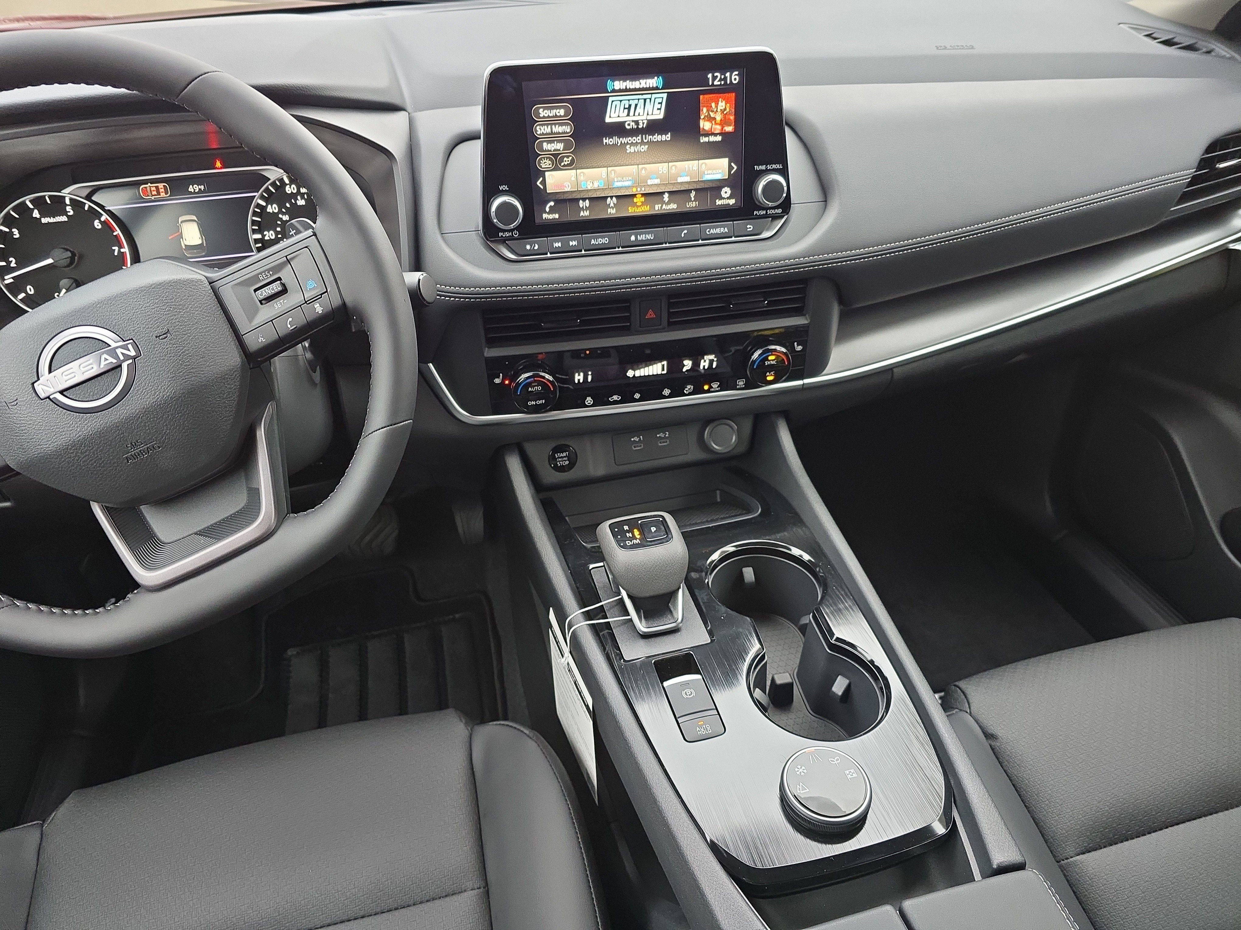 2026 Nissan Rogue Dark Armor