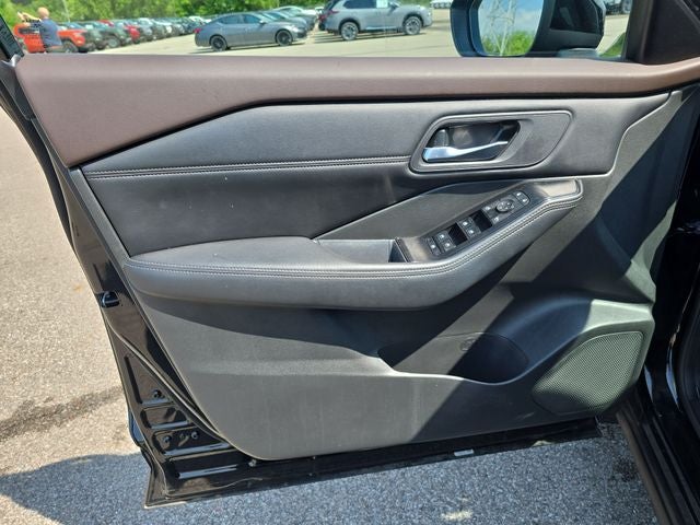 2023 Nissan Rogue SV PREMIUM