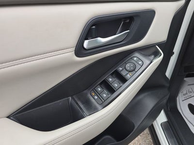 2023 Nissan Rogue SV PREMIUM