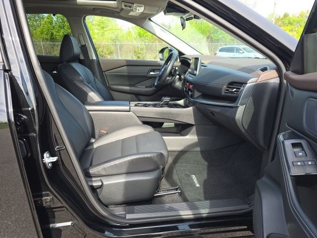 2023 Nissan Rogue SV PREMIUM