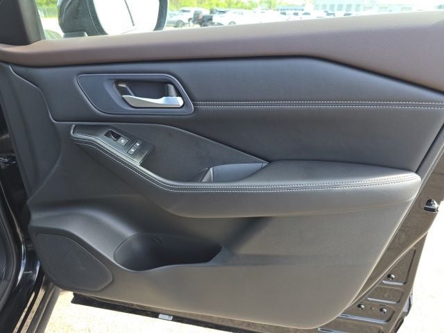2023 Nissan Rogue SV PREMIUM