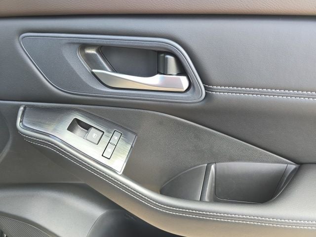 2023 Nissan Rogue SV PREMIUM