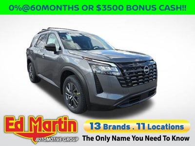 2026 Nissan Pathfinder SV