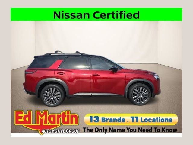 2023 Nissan Pathfinder SL