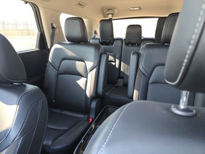 2023 Nissan Pathfinder SL PREMIUM