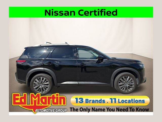 2025 Nissan Pathfinder SL