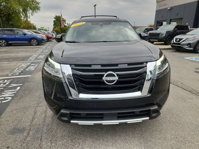 2024 Nissan Pathfinder Platinum
