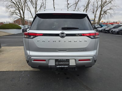 2024 Nissan Pathfinder Platinum
