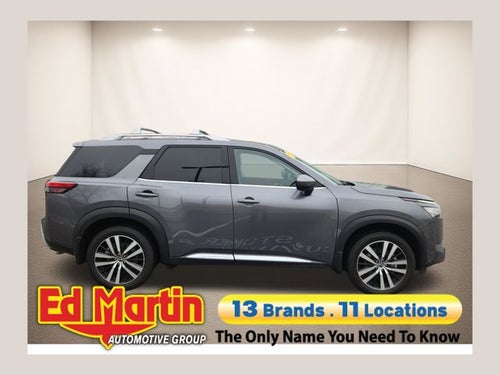 2025 Nissan Pathfinder Platinum