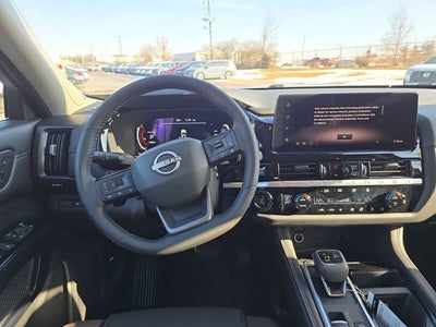 2026 Nissan Pathfinder Platinum