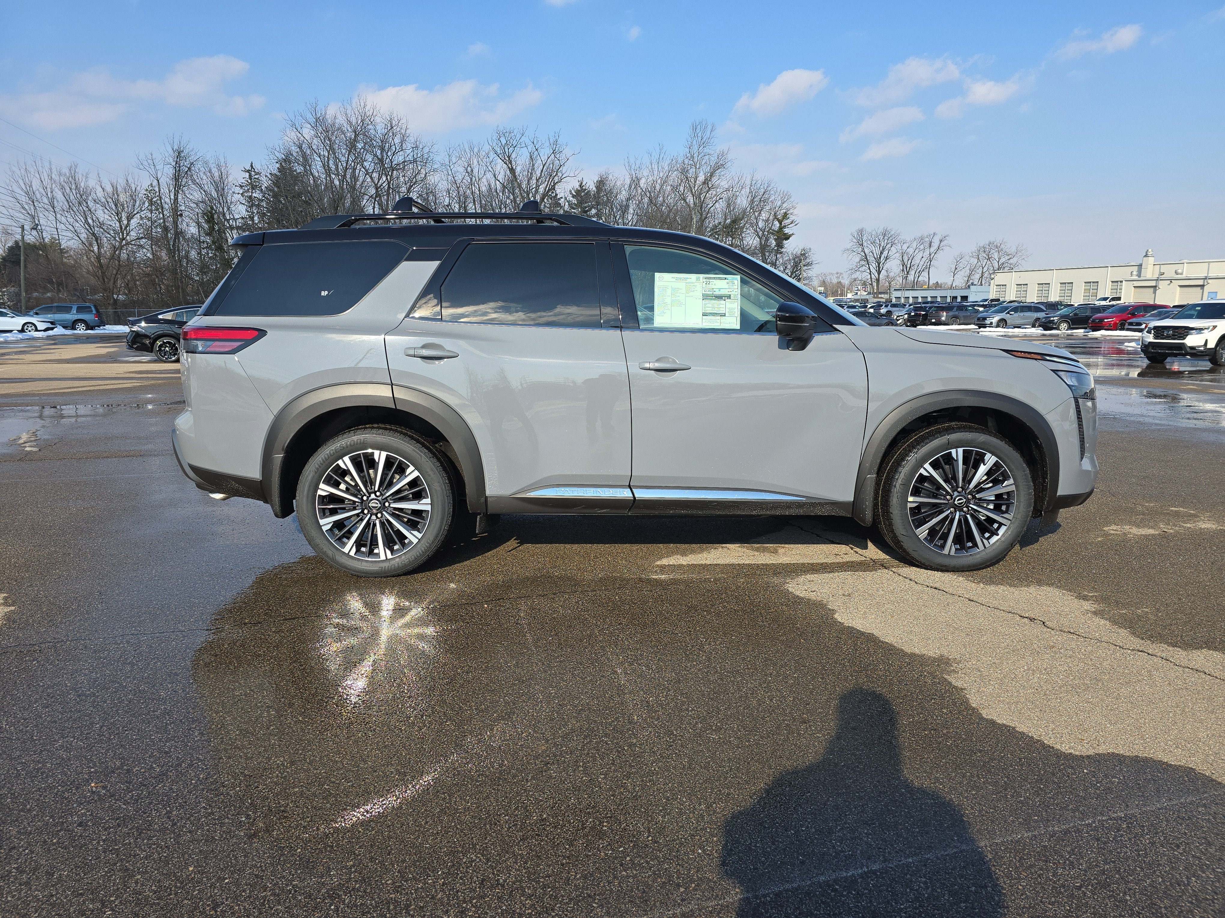 2026 Nissan Pathfinder Platinum