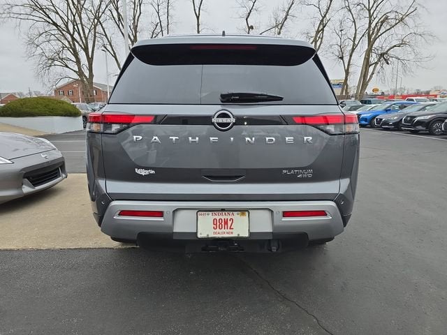2025 Nissan Pathfinder Platinum