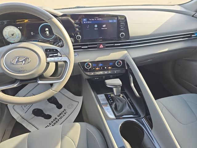 2022 Hyundai Elantra SEL PREMIUM