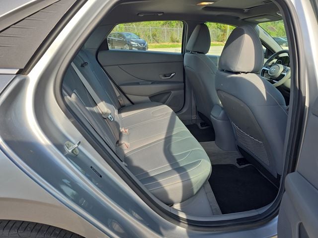 2022 Hyundai Elantra SEL PREMIUM