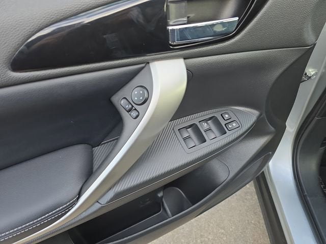 2025 Mitsubishi Eclipse Cross Black Edition