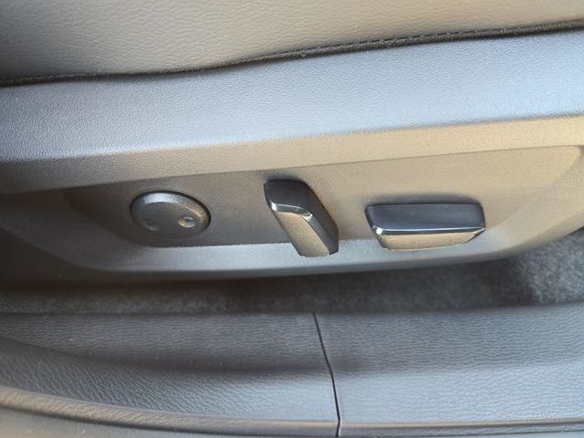 2026 Nissan Rogue Plug-In Hybrid Platinum
