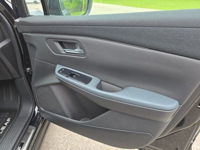 2026 Nissan Leaf PLATINUM+