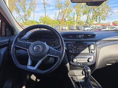 2022 Nissan Rogue Sport SV