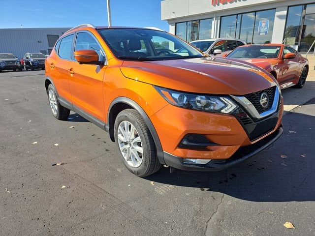2022 Nissan Rogue Sport SV