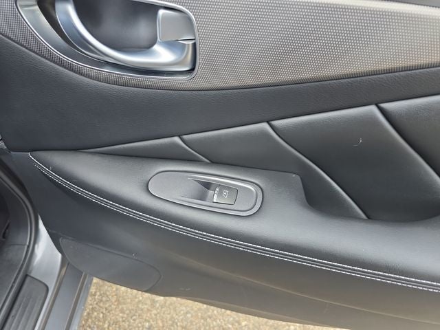 2017 INFINITI Q50 3.0t Signature Edition