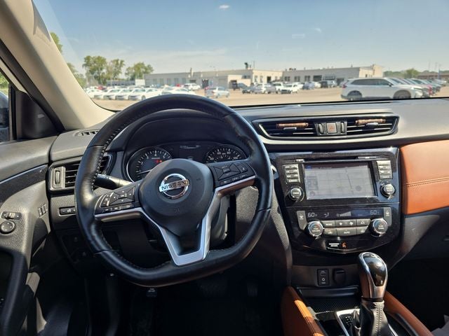 2017 Nissan Rogue SL