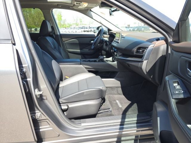 2023 Nissan Rogue SV PREMIUM