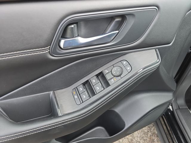 2023 Nissan Rogue SV PREMIUM