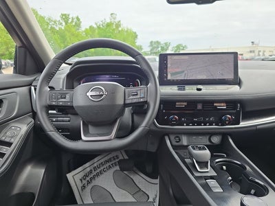 2025 Nissan Rogue SL