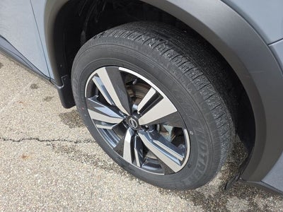 2025 Nissan Rogue SL