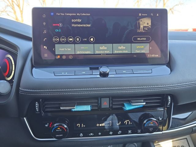 2025 Nissan Rogue SL