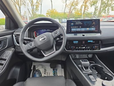 2025 Nissan Rogue SL