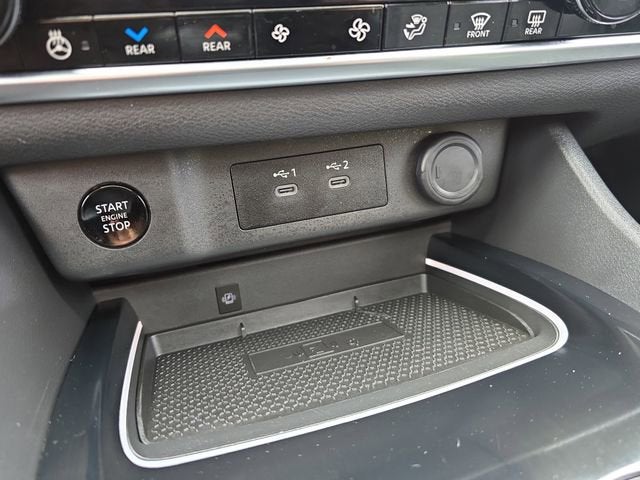 2025 Nissan Rogue SL