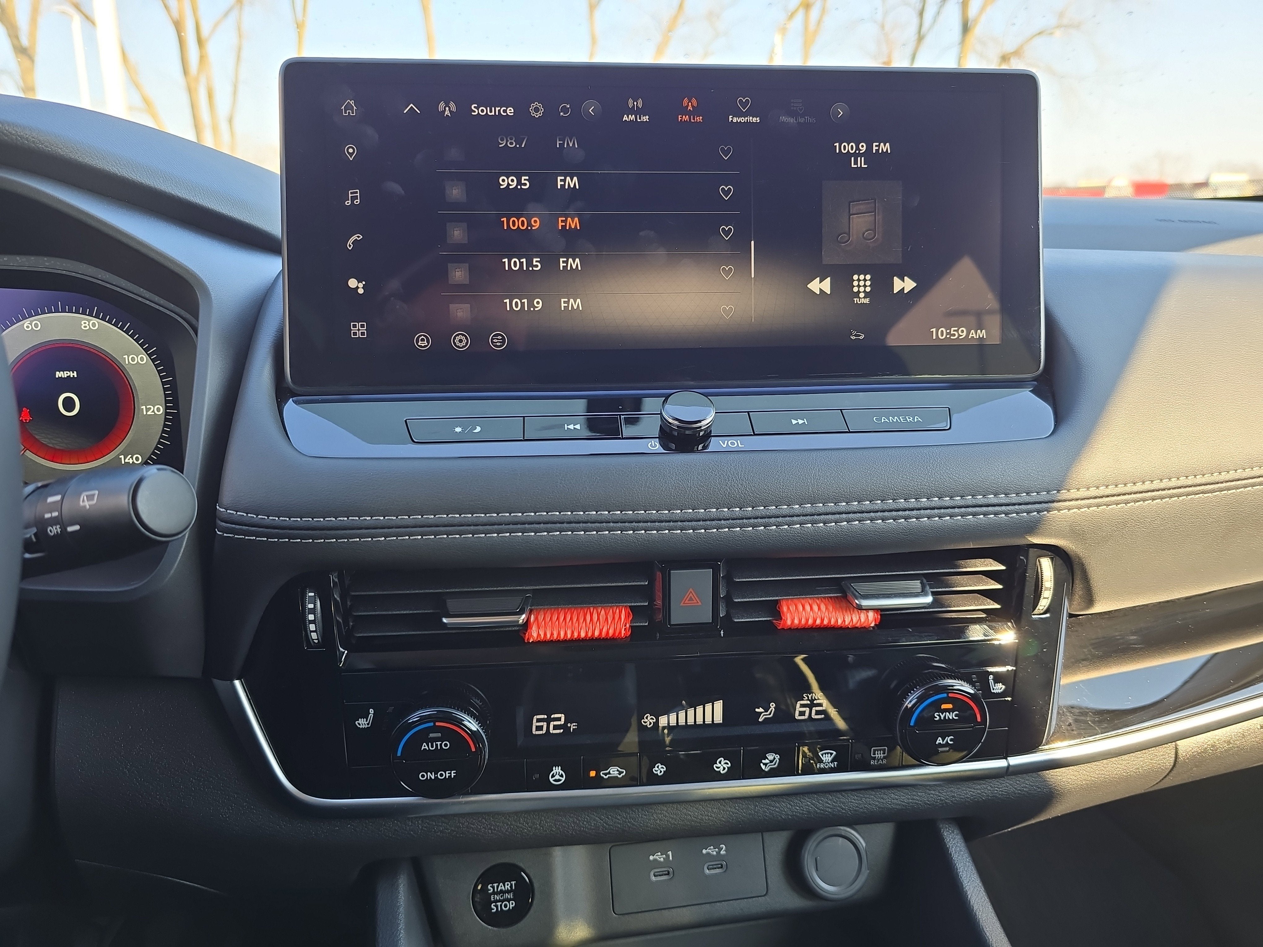 2025 Nissan Rogue SL