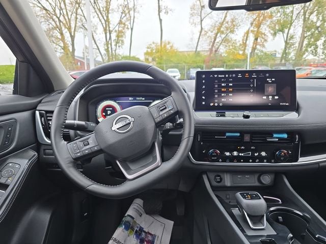 2025 Nissan Rogue SL