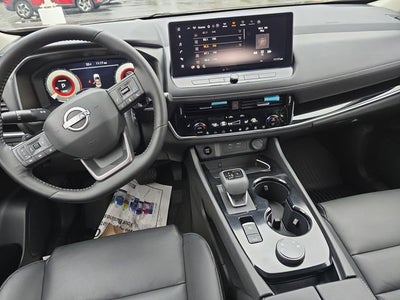 2025 Nissan Rogue SL