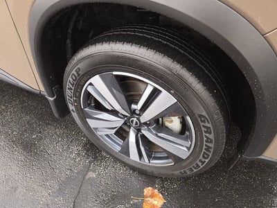 2025 Nissan Rogue SL