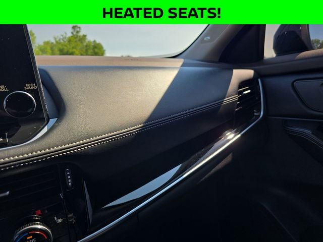 2022 Nissan Rogue SL