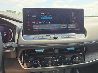 2025 Nissan Rogue Platinum