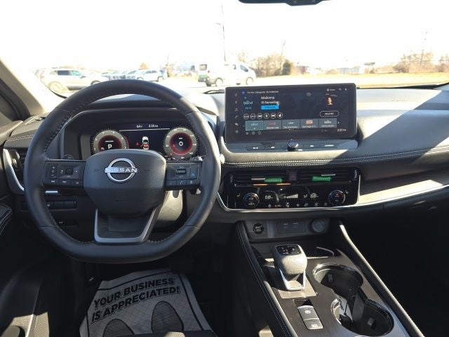 2025 Nissan Rogue Platinum