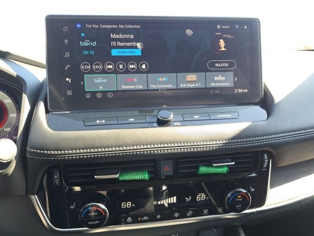 2025 Nissan Rogue Platinum