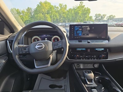 2025 Nissan Rogue Platinum