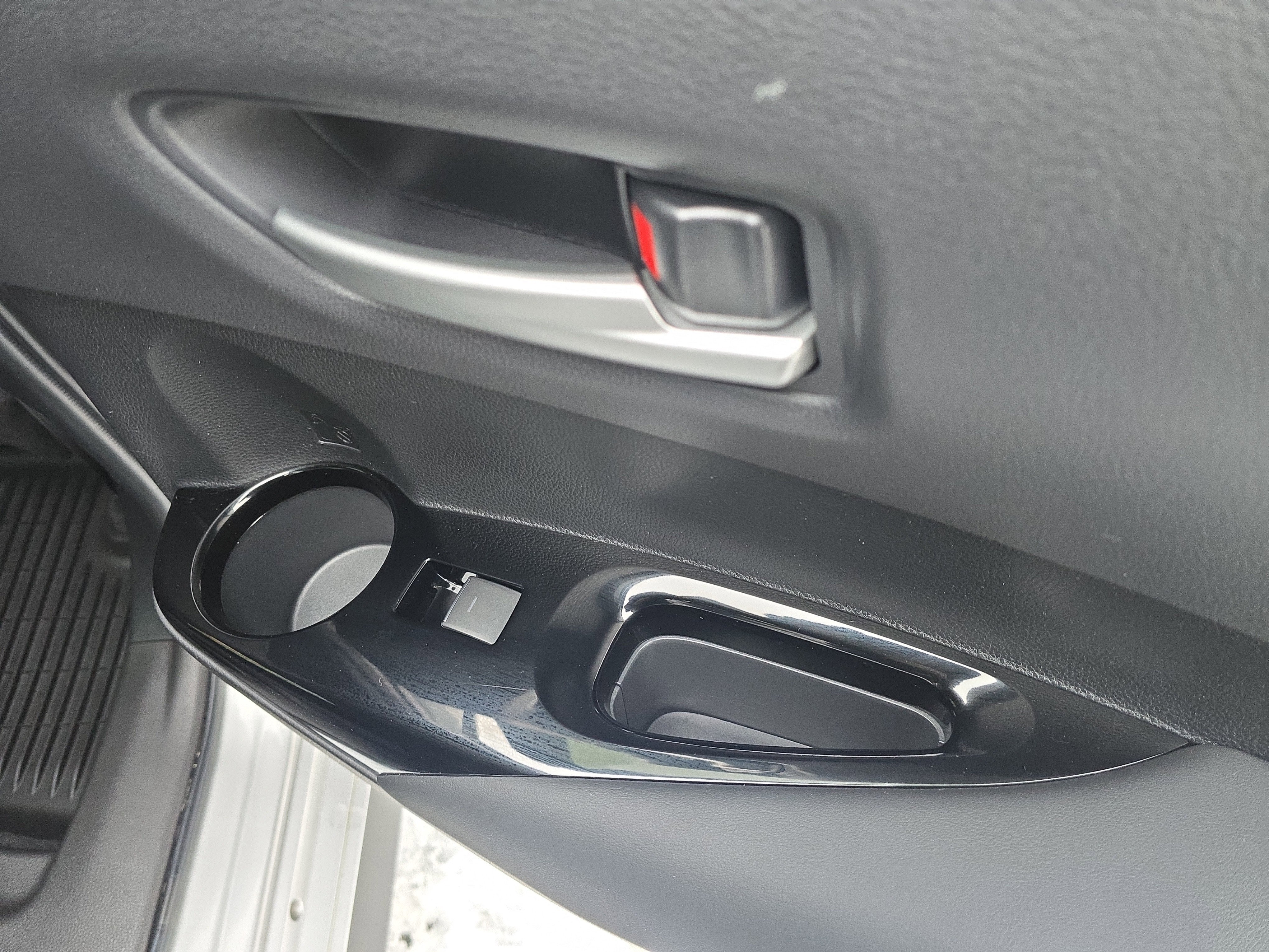 2022 Toyota Corolla Hatchback SE Nightshade Edition