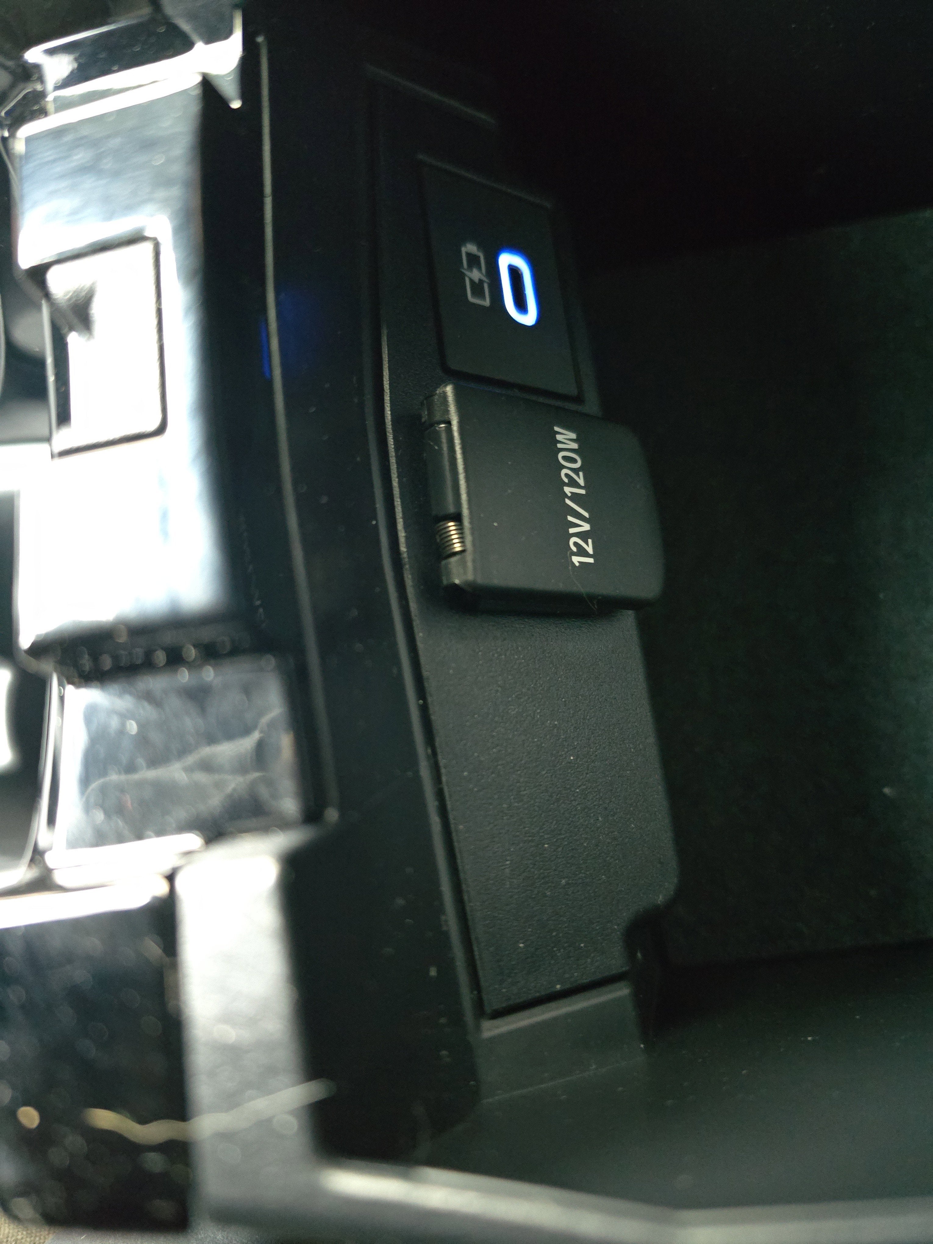 2022 Toyota Corolla Hatchback SE Nightshade Edition