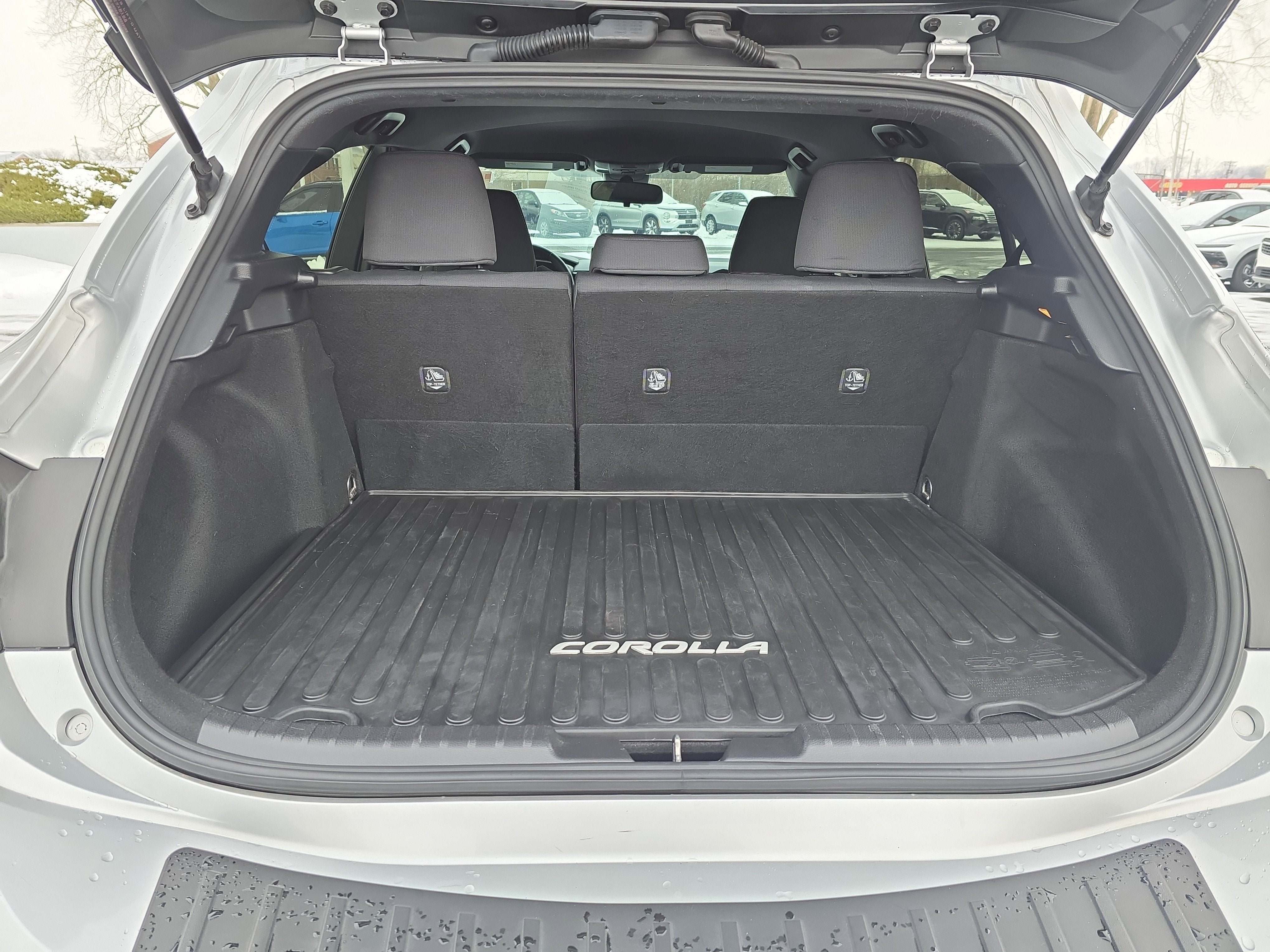 2022 Toyota Corolla Hatchback SE Nightshade Edition