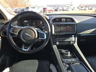 2020 Jaguar F-PACE S