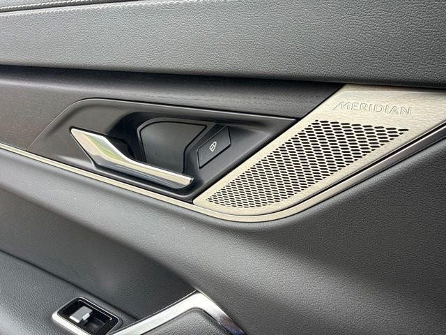 2024 Jaguar XF R-Dynamic SE