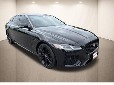 2024 Jaguar XF R-Dynamic SE